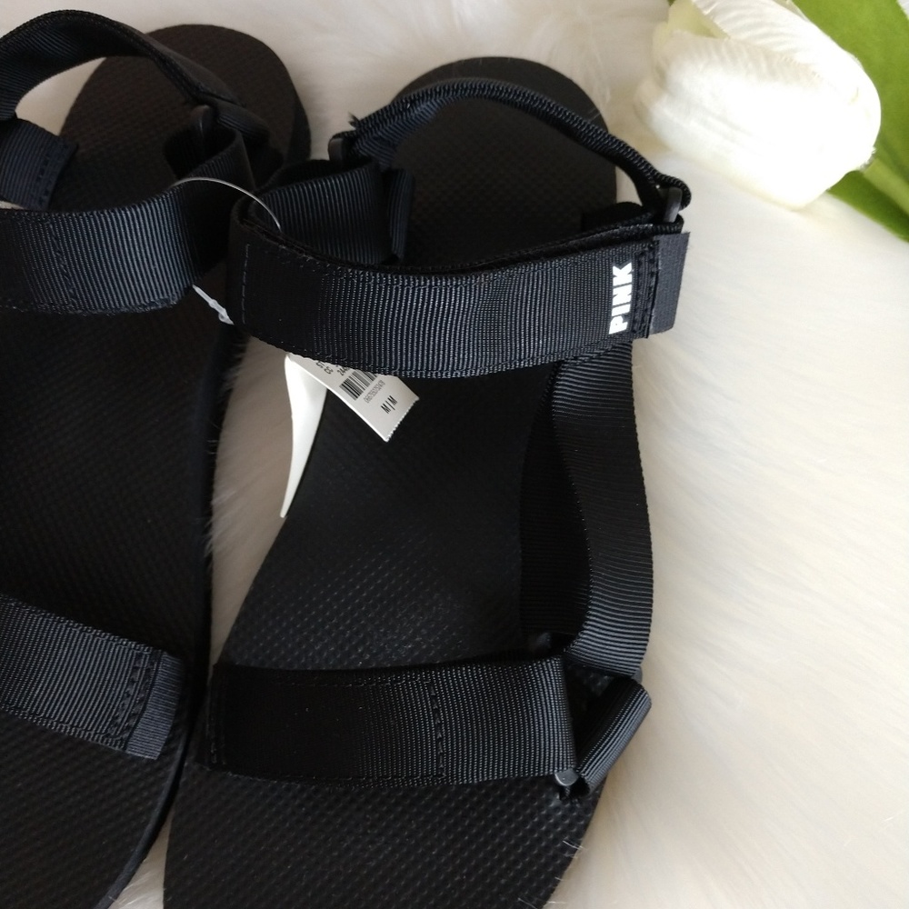 Size M🌺PINK VICTORIA'S SECRET SANDALS - Picture 2 of 5